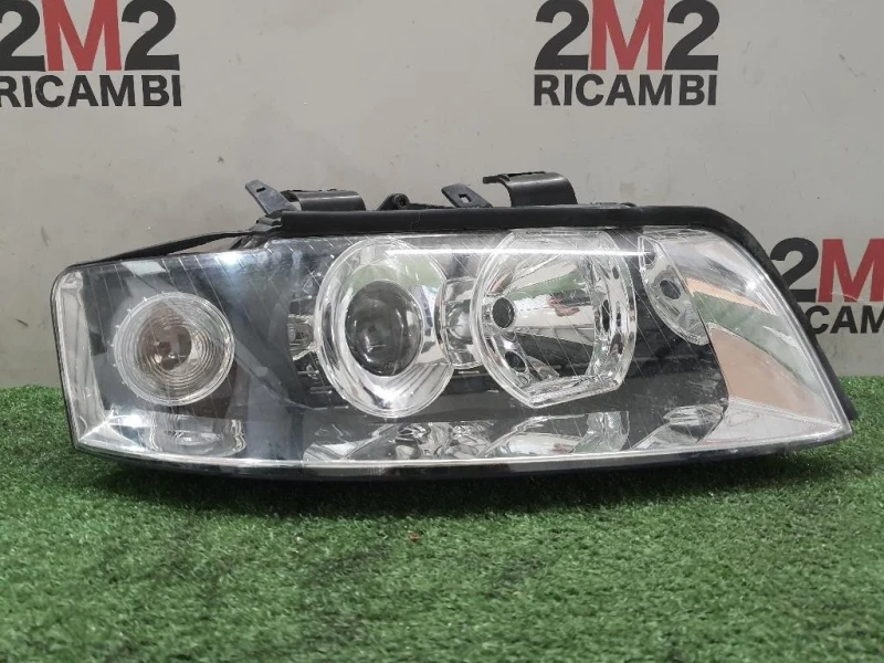 Proiettore ANT DX AD11042A3R DJAUTO Audi A4 8E2 2001
