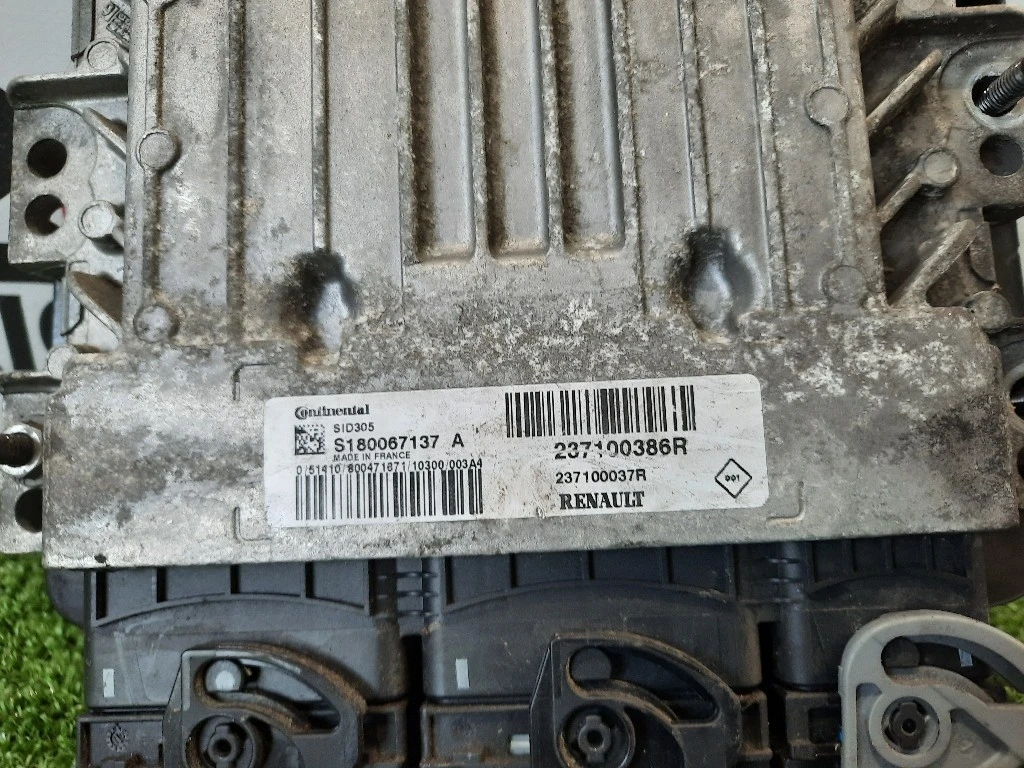 Centralina Iniezione 237104451R Renault Mégane III 2009