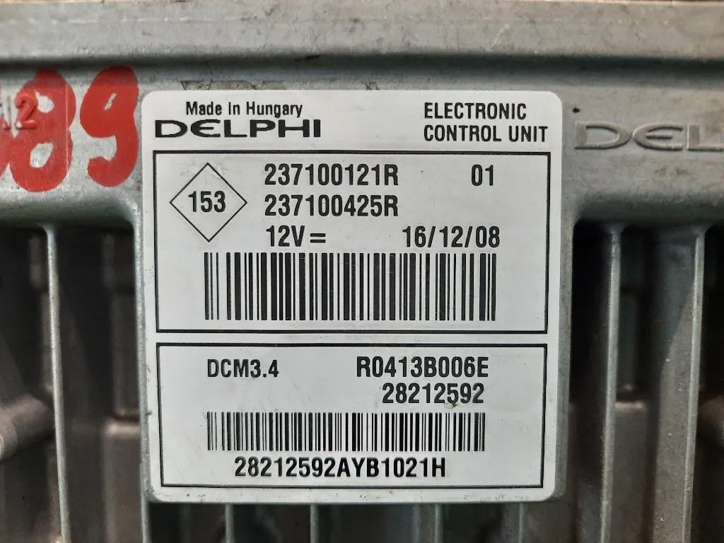 Centralina Iniezione 237100425R 237100121R 28212592 ECU MOTORE Renault Mégane III 2009