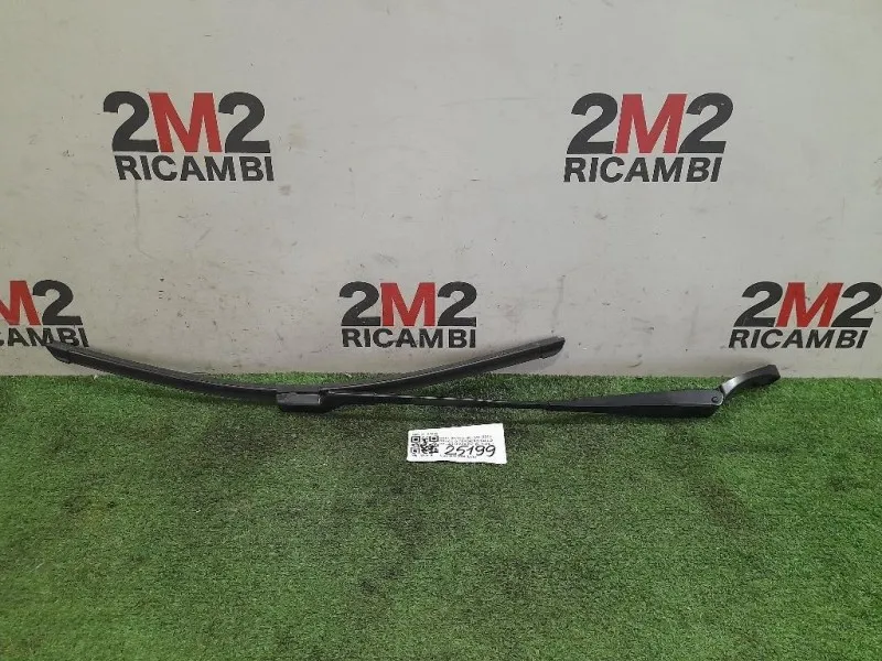 Braccio Tergicristallo Parabrezza DX 13418991 DX Opel Astra K SW 2016