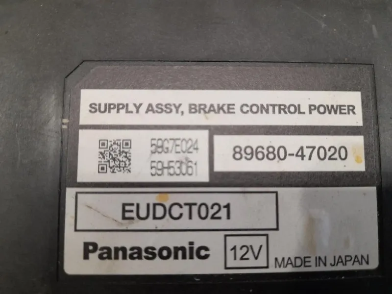 Centralina Iniezione 89680-47020 Toyota Prius II 2009
