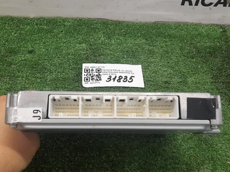 Centralina Iniezione 89661-47110 Toyota Prius II 2012