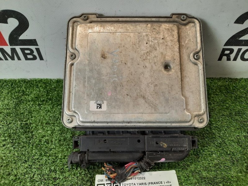 Centralina Iniezione 89661-0D450 0281012322 Toyota Yaris France II 2006