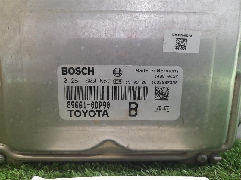 Centralina Iniezione 89661-0DP98 Toyota Yaris IV 2012