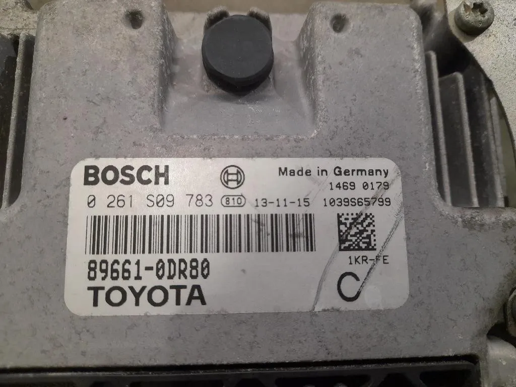 Centralina Iniezione 896610DR80 0261S09783 Toyota Yaris IV 2014