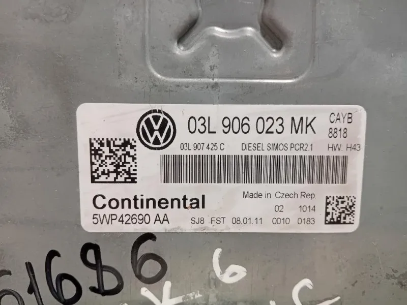 Centralina Iniezione 03L906023MK Volkswagen GOLF VI 2009