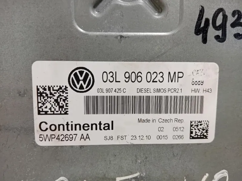 Centralina Iniezione 03L906023 MP Volkswagen GOLF VI 2009