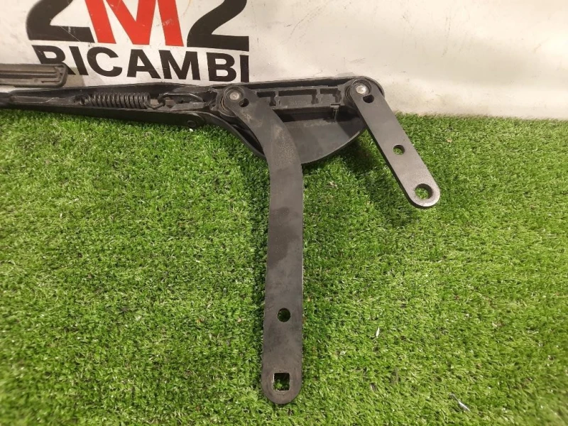 Braccio Tergicristallo Parabrezza SX A1708200540 SX Mercedes Classe SLK R171 2008