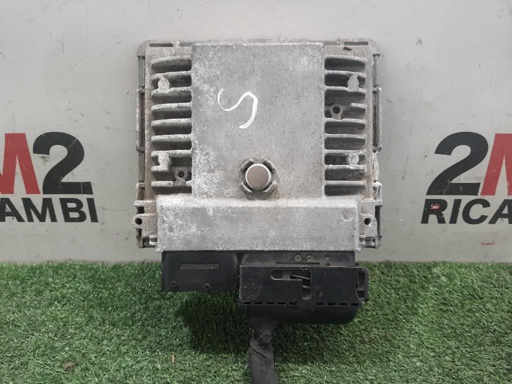 Centralina Iniezione 03F906070BJ Volkswagen GOLF VI 2009