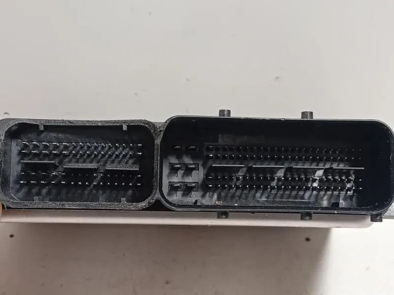 Centralina Iniezione 04L907445E Volkswagen GOLF VII 2013