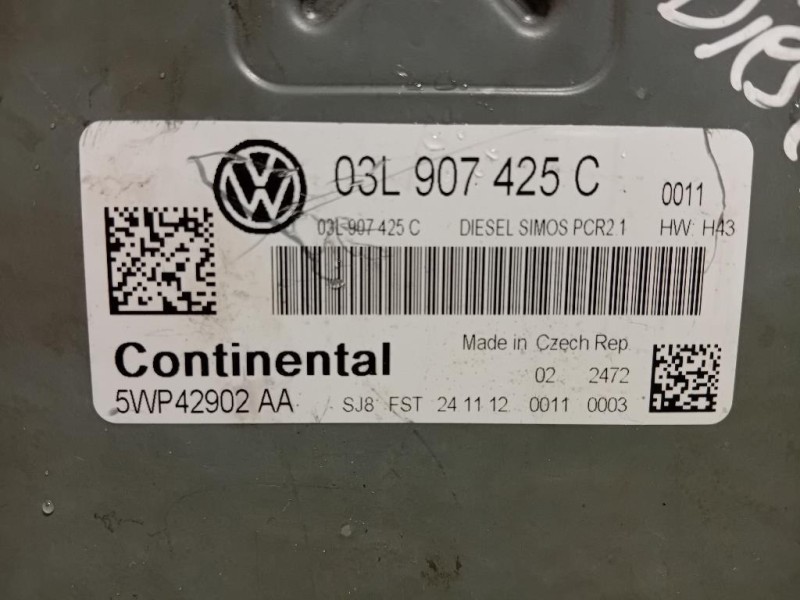 Centralina Iniezione 03L 907 425 C Volkswagen Touran III 2010