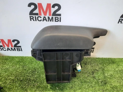 Bracciolo Completo BAEK64420B02 Mazda 3 III 2016