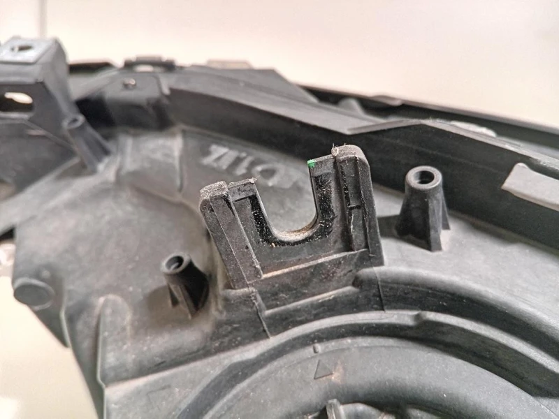 Proiettore ANT DX A8735839409 Bmw Serie 1 F20 Berlina 2015