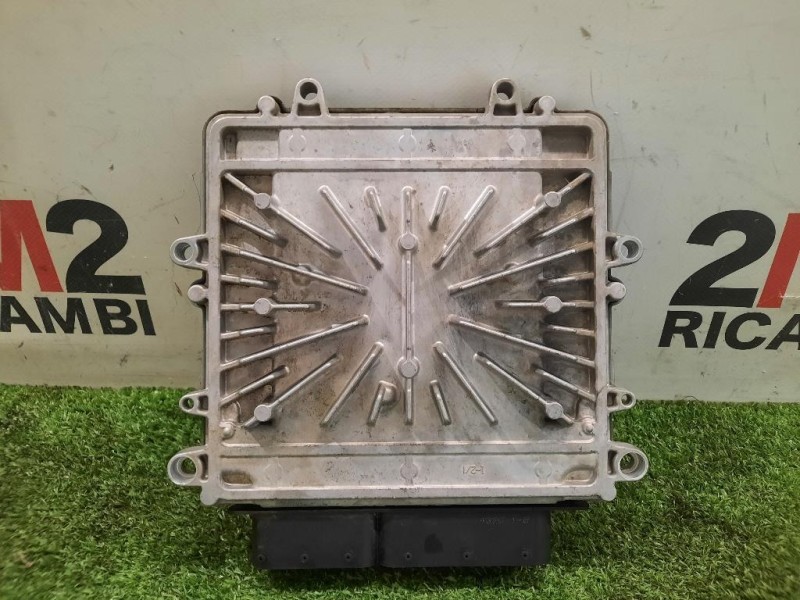 Centralina Iniezione 31303388 Volvo V60 I 2010