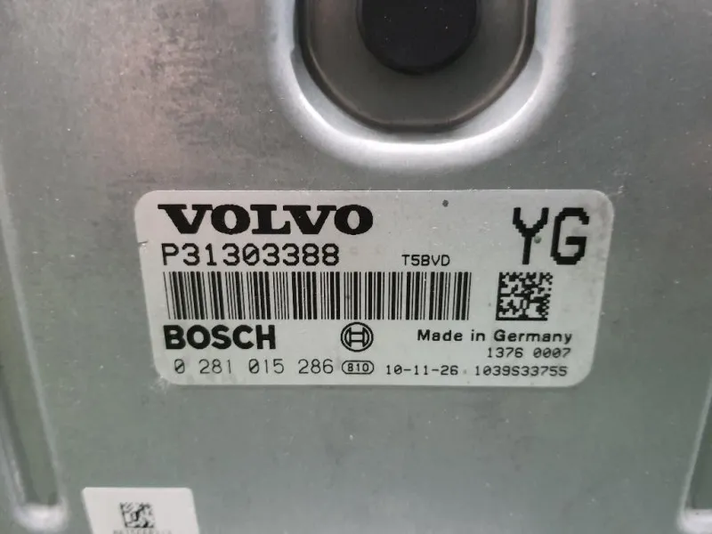 Centralina Iniezione 31303388 Volvo XC60 I 2009