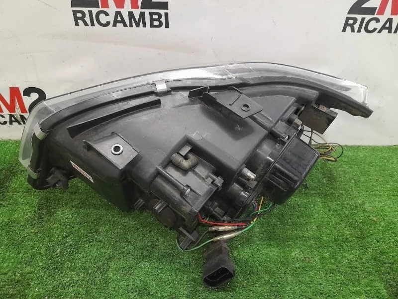 Proiettore ANT DX SK3301-103054D Bmw Serie 3 E90 Berlina 2005