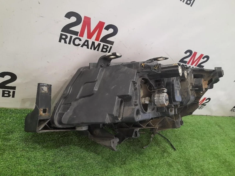 Proiettore ANT DX Bmw Serie 3 E90 Berlina 2005