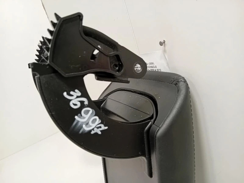 Bracciolo Console Centrale 8K0864207A8E1 Audi A4 8K2 2008