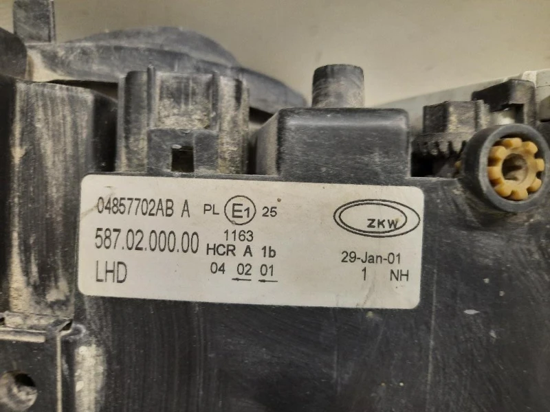 Proiettore ANT DX 04857702AB Chrysler Voyager III 2001