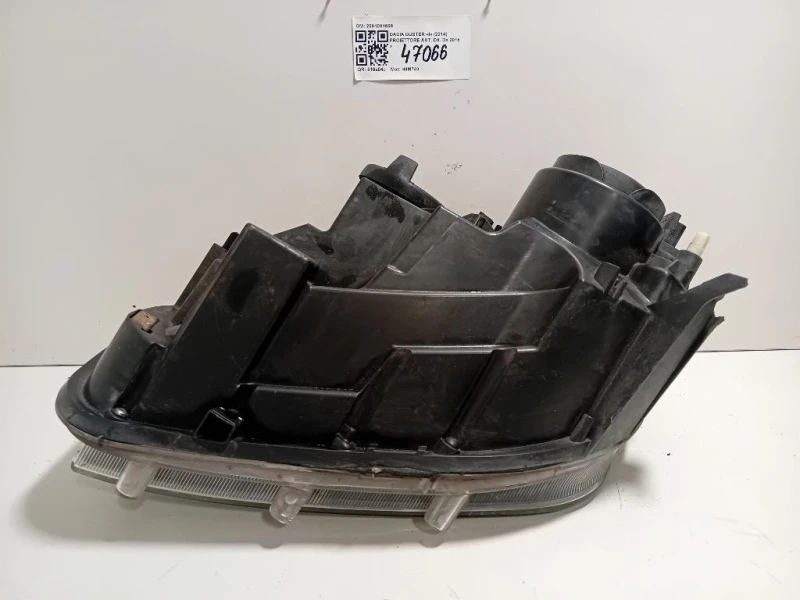 Proiettore ANT DX 260100156R ATTENZIONE AI DIFFETTI Dacia Duster I 2014