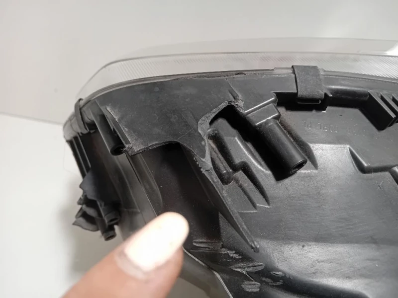 Proiettore ANT DX 260101503R Dacia Duster II 2018