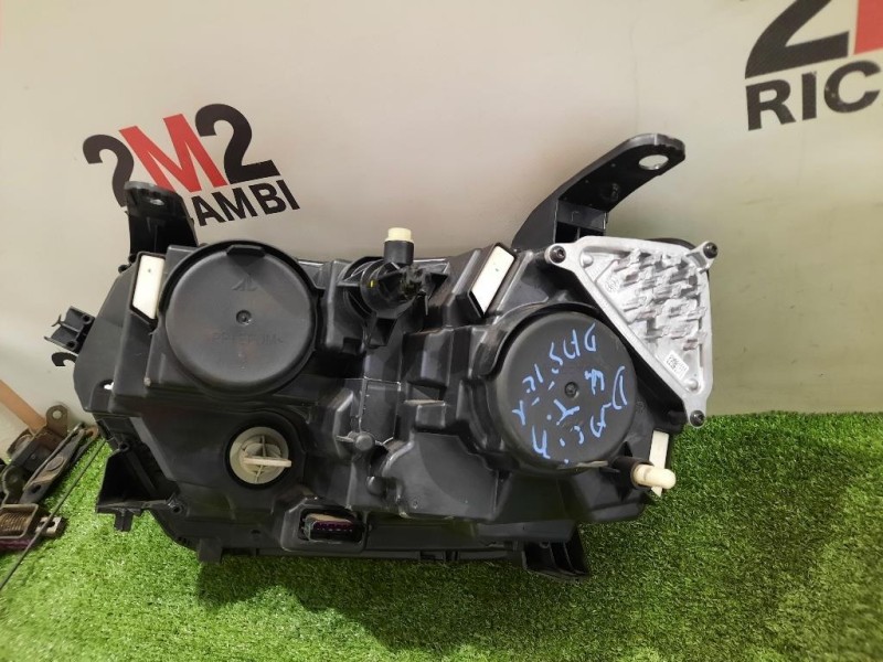 Proiettore ANT DX 260101133R Dacia Duster II 2018