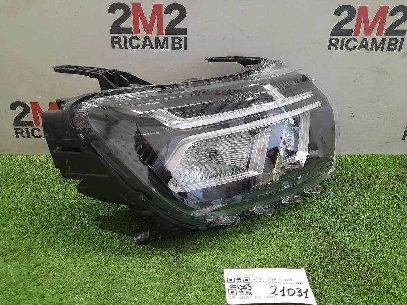 Proiettore ANT DX 260101613R Dacia Duster II 2018