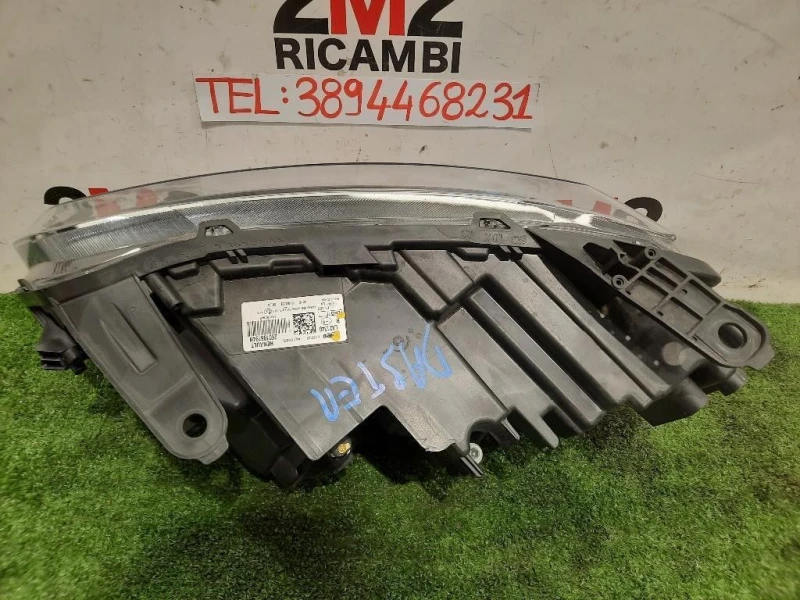 Proiettore ANT DX 260101613R Dacia Duster II 2018