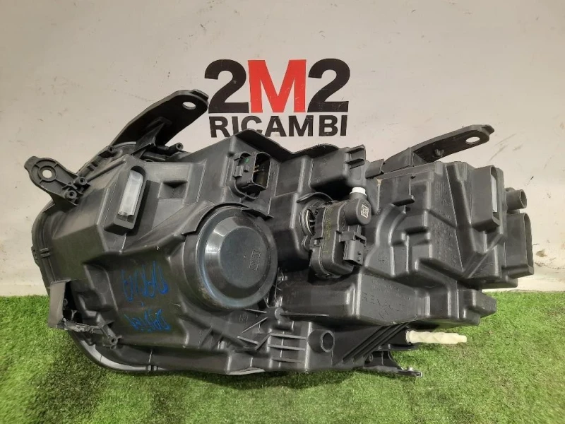 Proiettore ANT DX 260106194R Dacia Duster II 2018