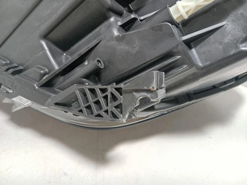 Proiettore ANT DX 260106194R Dacia Duster II 2018