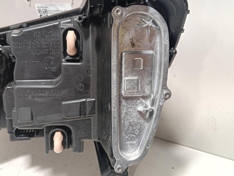 Proiettore ANT DX 260107920R Dacia Sandero III 2020