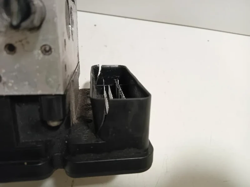 Pompa ABS ANT 250212-22099 P68272500AA Opel Antara A 2011