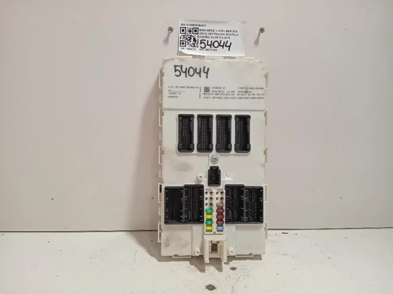 Centralina Scatola Fusibili 6135930354601 Bmw Serie 1 F20 Berlina 2012