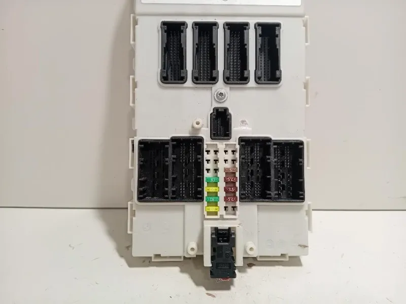 Centralina Scatola Fusibili 61358781419 Bmw Serie 1 F20 Berlina 2015