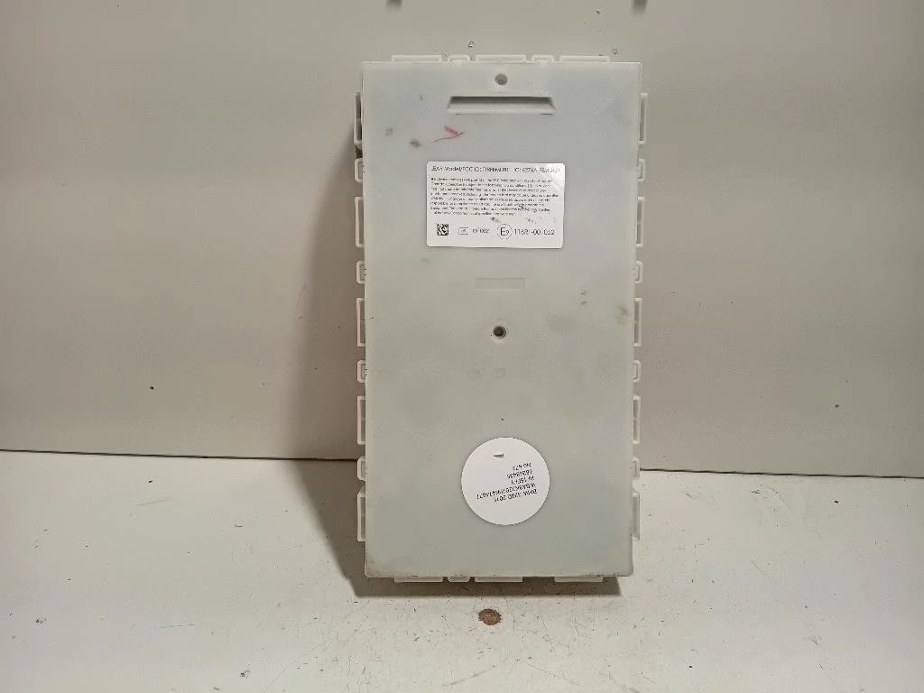 Centralina Scatola Fusibili 6135938317801 Bmw Serie 3 F30 Berlina 2012