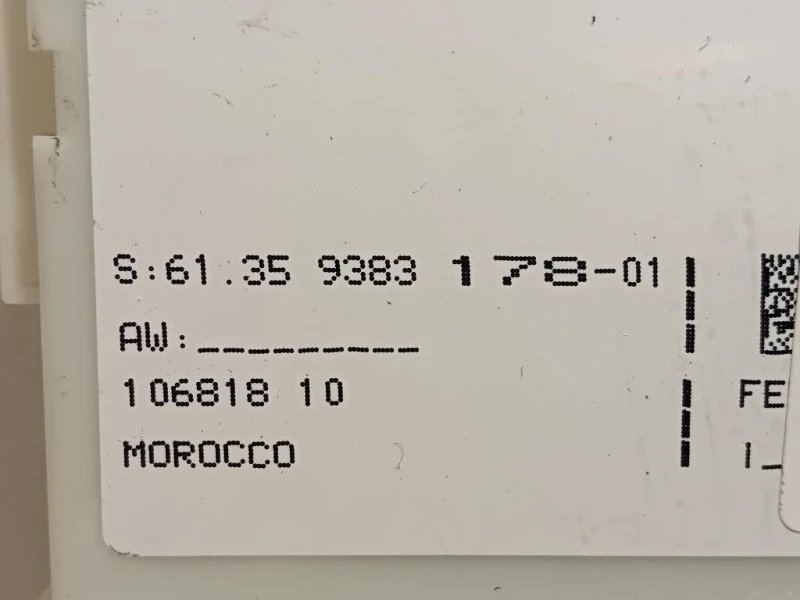 Centralina Scatola Fusibili 6135938317801 Bmw Serie 3 F30 Berlina 2012