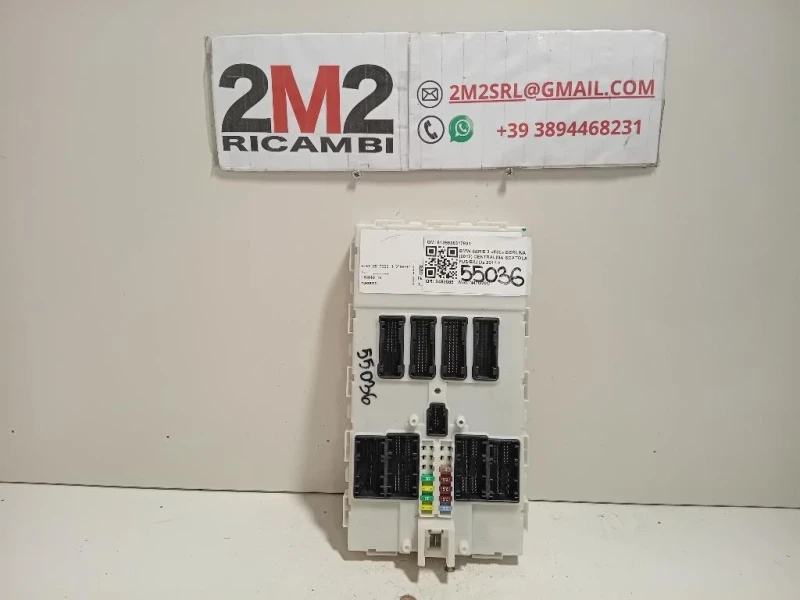 Centralina Scatola Fusibili 6135938317801 Bmw Serie 3 F30 Berlina 2012