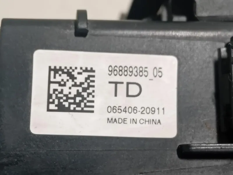 Centralina Scatola Fusibili 96889385 Chevrolet Cruze 2011