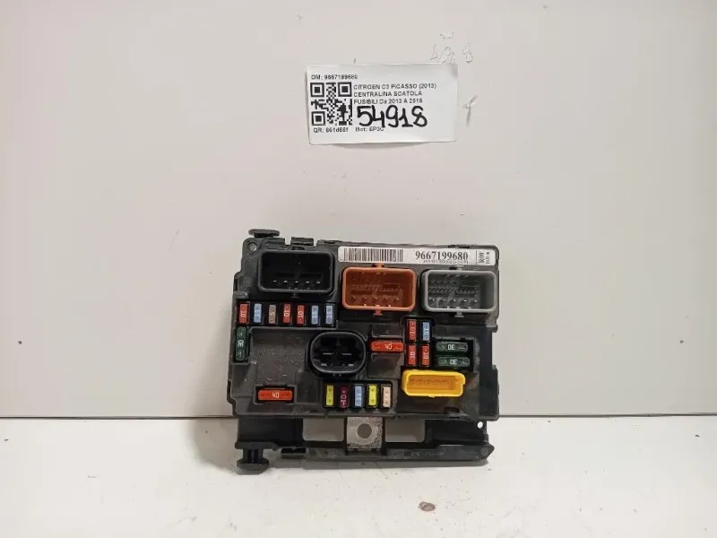 Centralina Scatola Fusibili 9667199680 Citroen C3 Picasso 2013