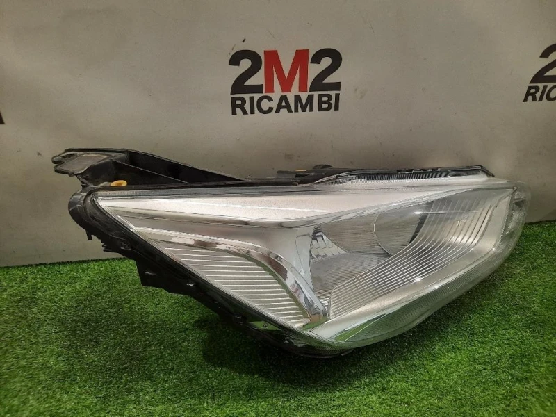 Proiettore ANT DX F1CB13W029CC Ford C-max III 2015