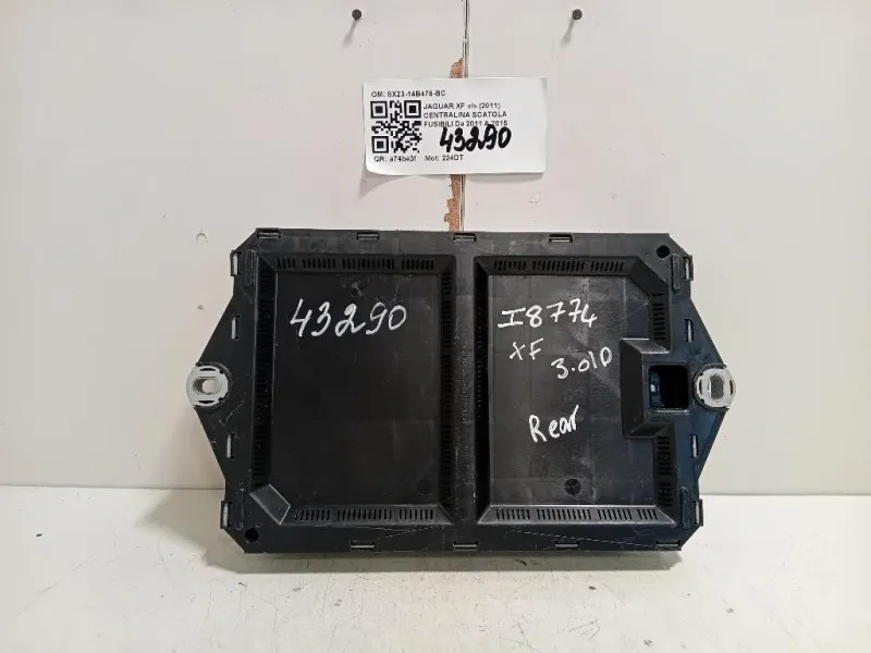 Centralina Scatola Fusibili 8X23-14B476-BC Jaguar XF I 2011