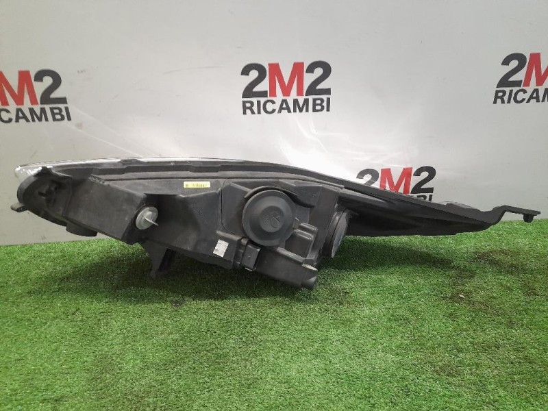 Proiettore ANT DX C1BB13W029CH Ford Fiesta VI 2012