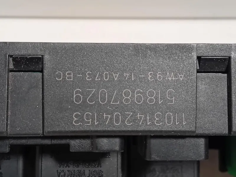 Centralina Scatola Fusibili 518987029 Jaguar XJ8 X408 2003