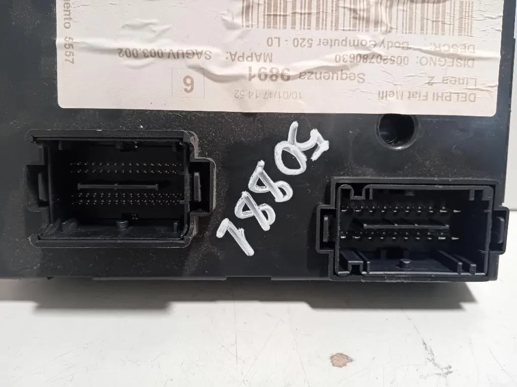 Centralina Scatola Fusibili 00520780630 Jeep Renegade 2015