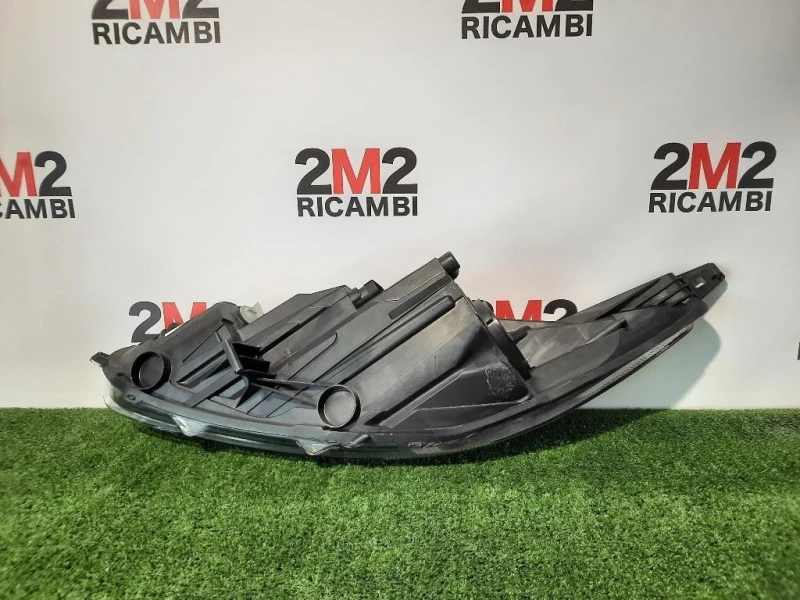 Proiettore ANT DX 2489173 Ford Fiesta VII 2017