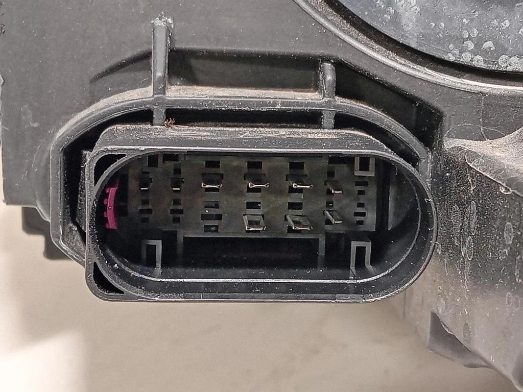 Proiettore ANT DX F1EB-13W030-PB Ford Focus III 2008