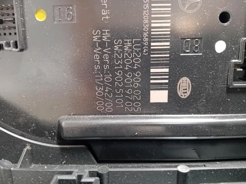 Centralina Scatola Fusibili 2049060205 Mercedes Classe C W204 2011