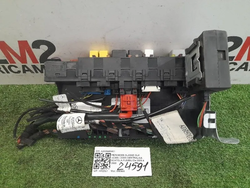 Centralina Scatola Fusibili A2035453401 Mercedes Classe CLK C209 2003