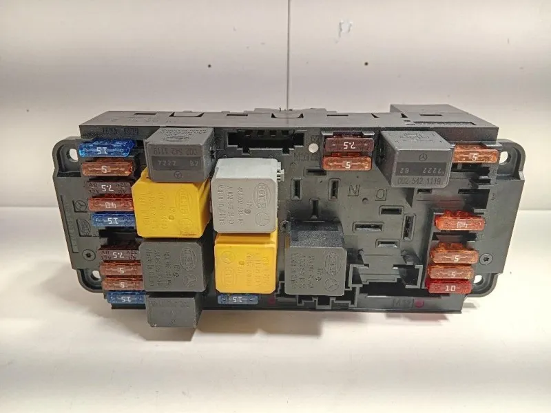 Centralina Scatola Fusibili 1715451701 Mercedes Classe SLK R171 2004