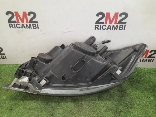 Proiettore ANT DX 8V4113W029BE Ford KUGA I 2008